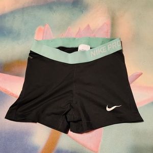Black Nike Pro Spandex